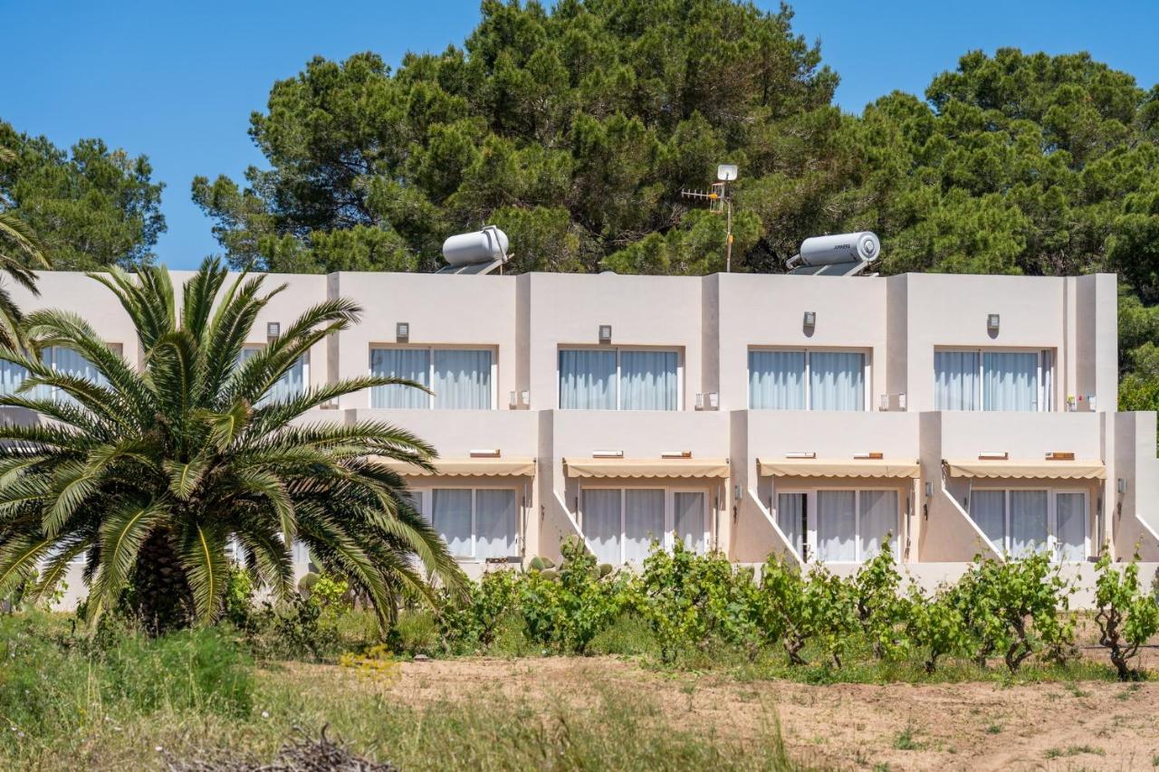 Apartamentos Marcelino - Formentera Break Es Pujols Exterior photo